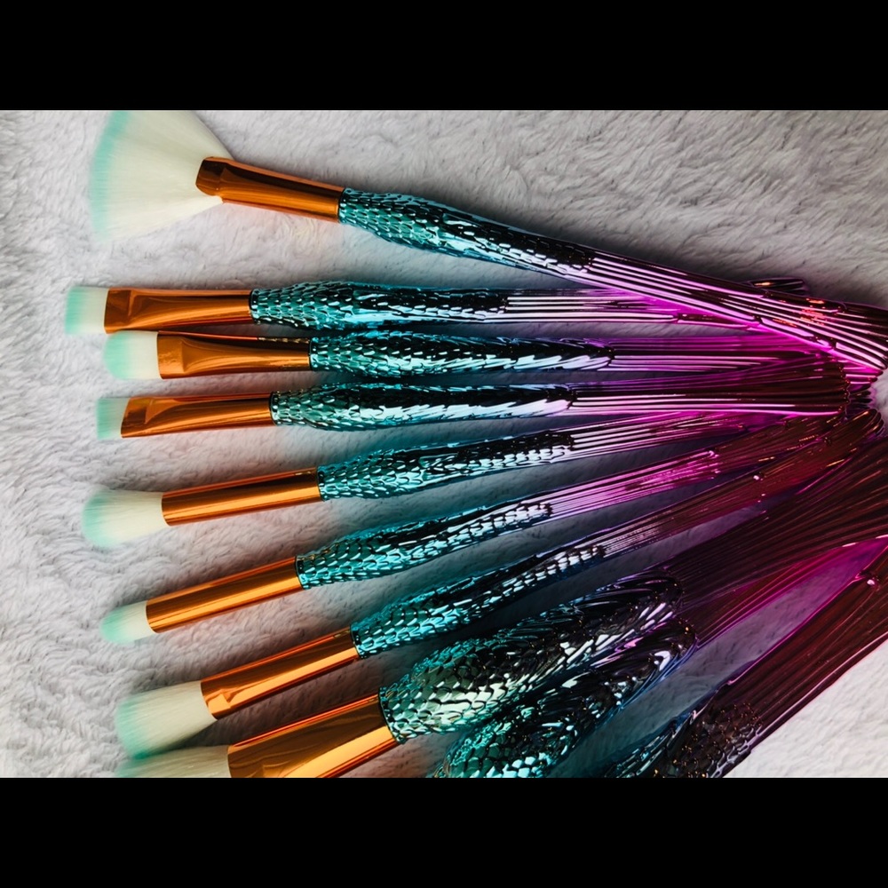 Mermaid makeup brushes set BN - Picture 3 of 8